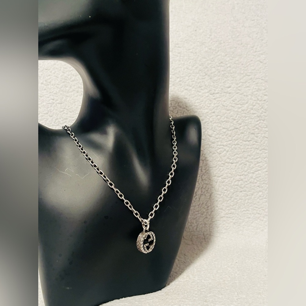 Gucci Interlocking G Arabesque925 Silver Necklace - Picture 11 of 12